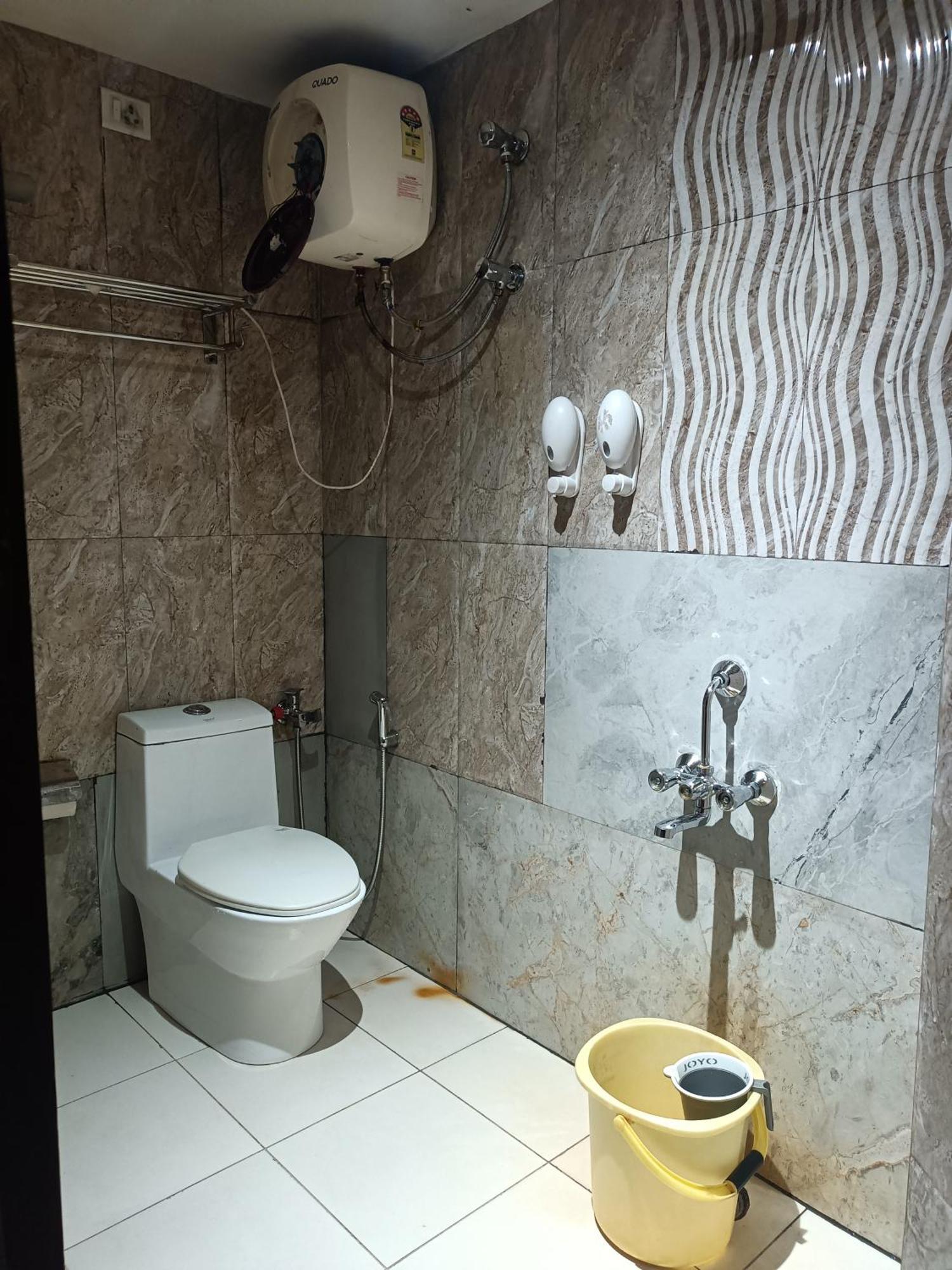Hotel Serene Shillong Extérieur photo
