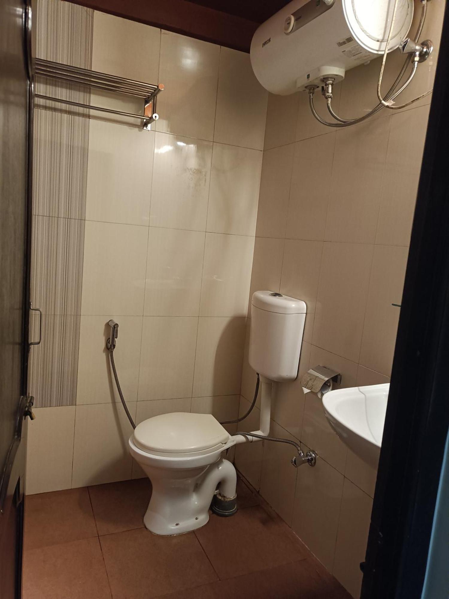 Hotel Serene Shillong Extérieur photo